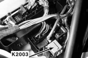 Расположение блоков предохранителей и реле BMW 3-й серии (E46; 1998-2006) - схема 19
