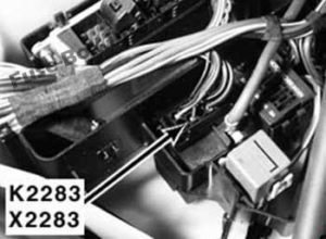 Расположение блоков предохранителей и реле BMW 3-й серии (E46; 1998-2006) - схема 22