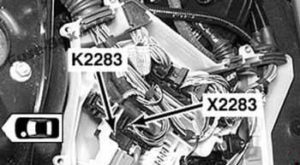 Расположение блоков предохранителей и реле BMW 3-й серии (E46; 1998-2006) - схема 23