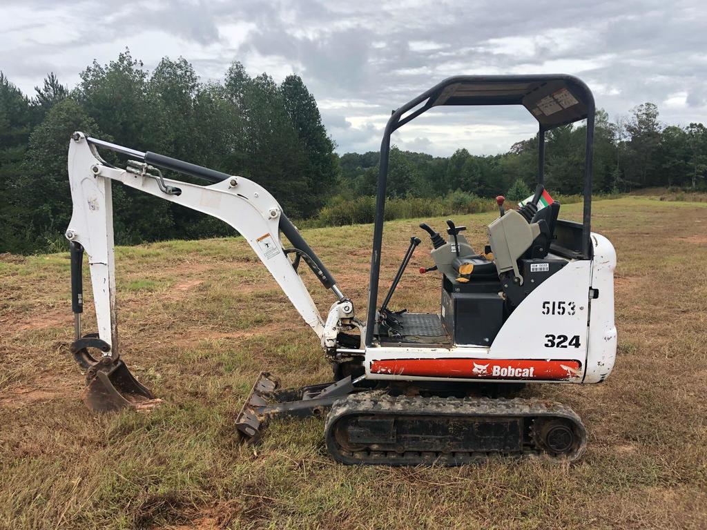 Расположение блоков предохранителей и реле Bobcat 324 Расположение блоков предохранителей и реле Bobcat 324
