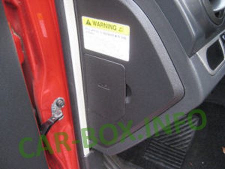 Расположение блоков предохранителей и реле Chevrolet Aveo T200 / T250, 2002-2011 - схема 1
