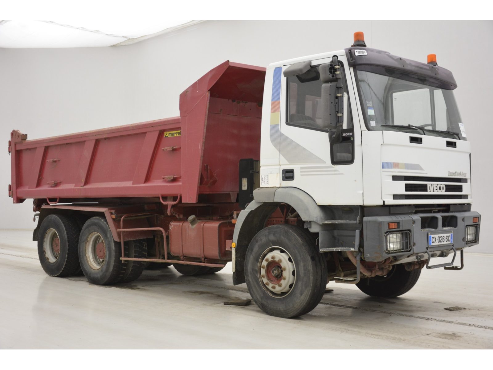 Предохранители Iveco EuroTrakker