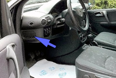 Расположение блоков предохранителей и реле Mercedes-Benz Vaneo W414 2001-2005 - схема 4