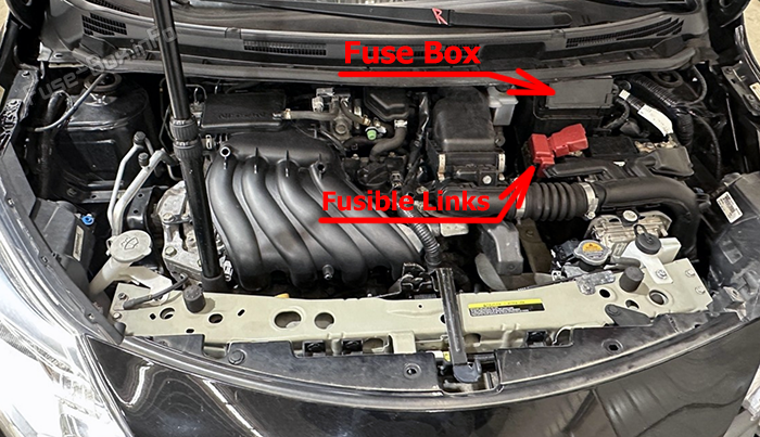 Расположение предохранителей в моторном отсеке: Nissan Versa / Almera (N17; 2012-2019)