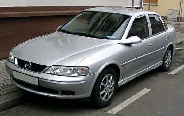 Предохранители Opel Vectra B, 1995-2003