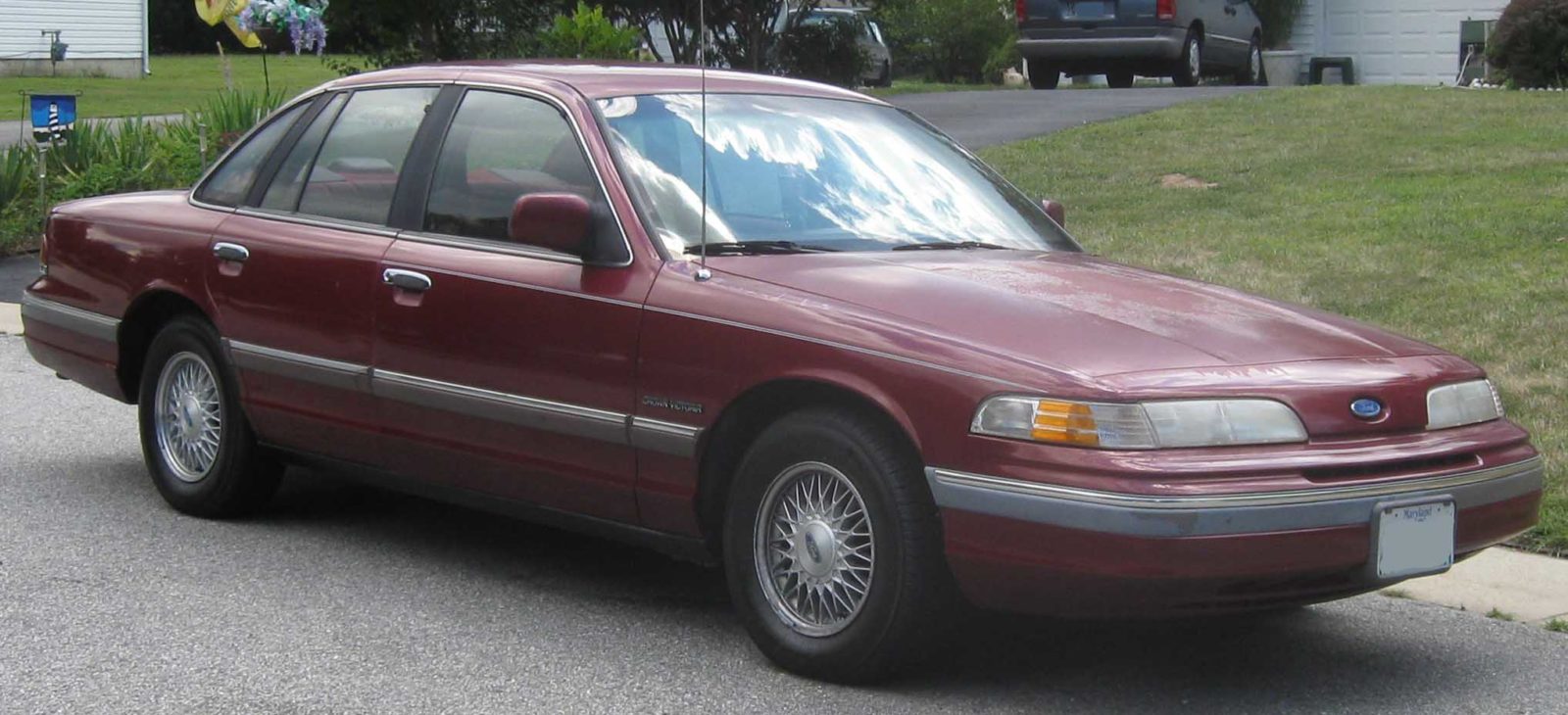 Предохранители Ford Crown Victoria, Mercury Grand Marquis (1992-1997)