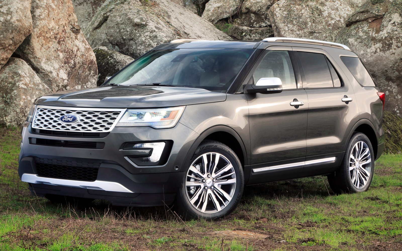 Предохранители Ford Explorer (2016-2018)
