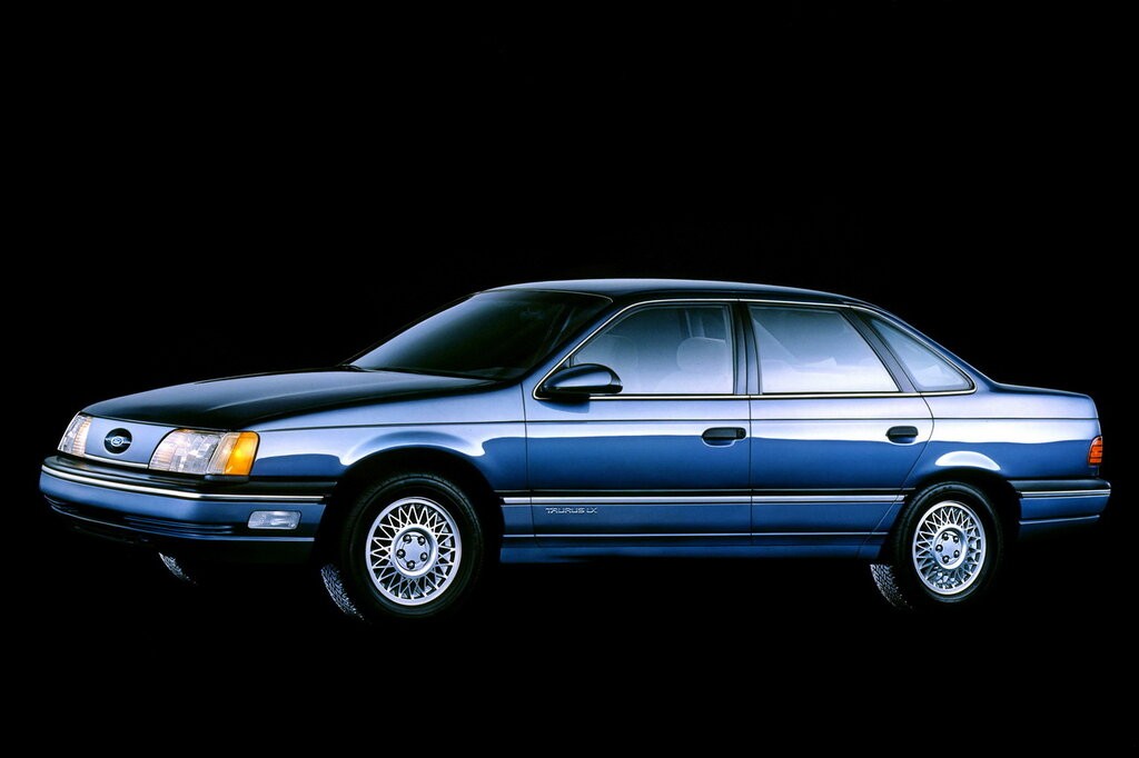 Предохранители Ford Taurus и Mercury Sable (1985-1991)
