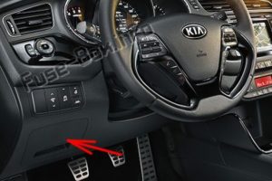 Расположение блоков предохранителей и реле Предохранители и реле KIA Cee’d (JD; 2013-2018) - схема 1