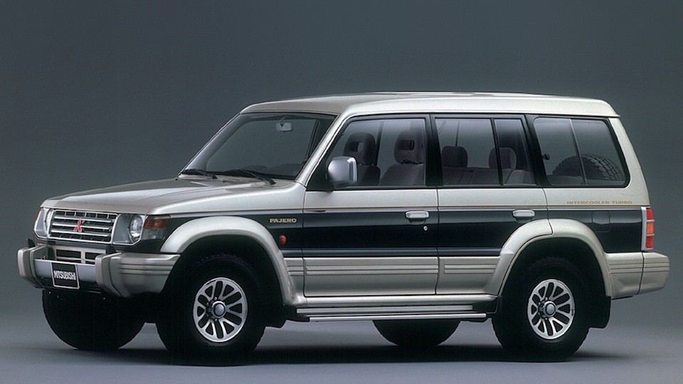 Предохранители Mitsubishi Pajero II (V20 1991-1999)