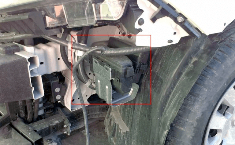 Расположение блоков предохранителей и реле Предохранители и реле Nissan Qashqai (J11), 2013-2020 - схема 11
